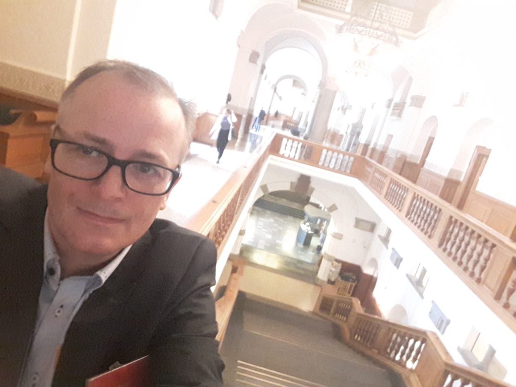 Pressearbejde på Christiansborg. Brave